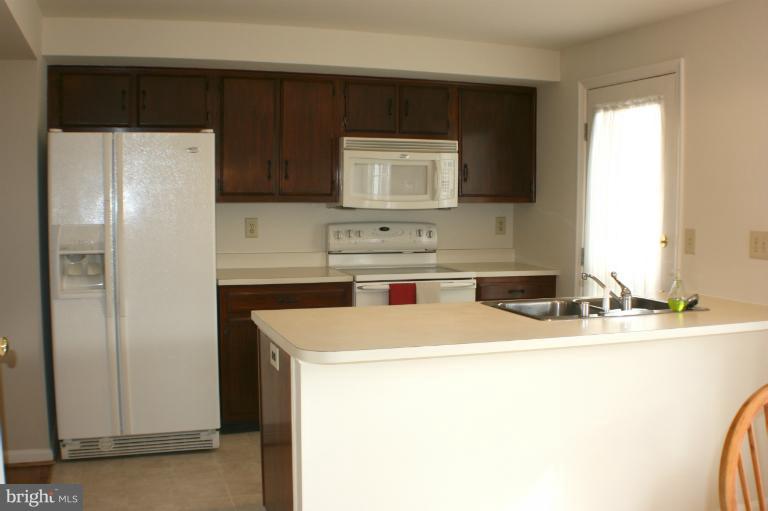 8033 Broken Reed Court Frederick, MD 21701 - Photo 12 of 27 Kitchen, View #3