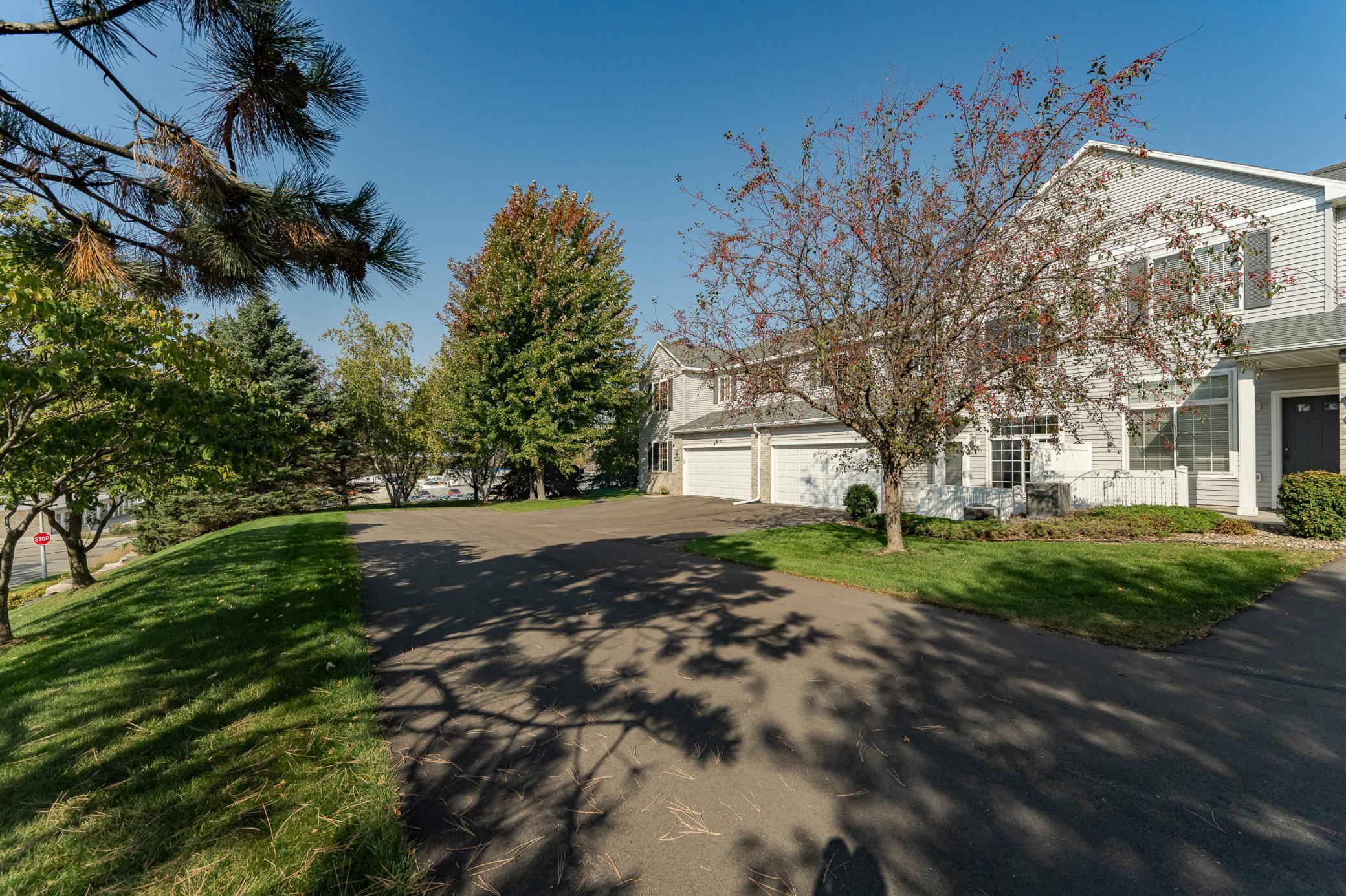 6229 30th Avenue Northwest Rochester, MN 55901 - Photo 4 of 25