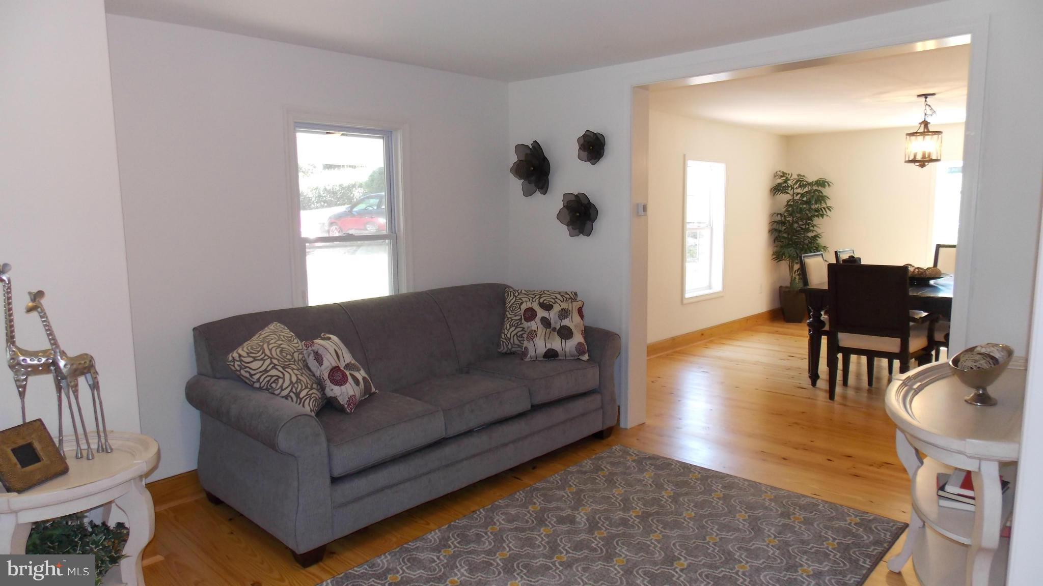25485 Military Road Cascade, MD 21719 - Photo 2 of 30 Family Room