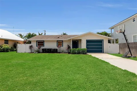 $595,000 | 2307 10th Street West, Palmetto, FL 34221