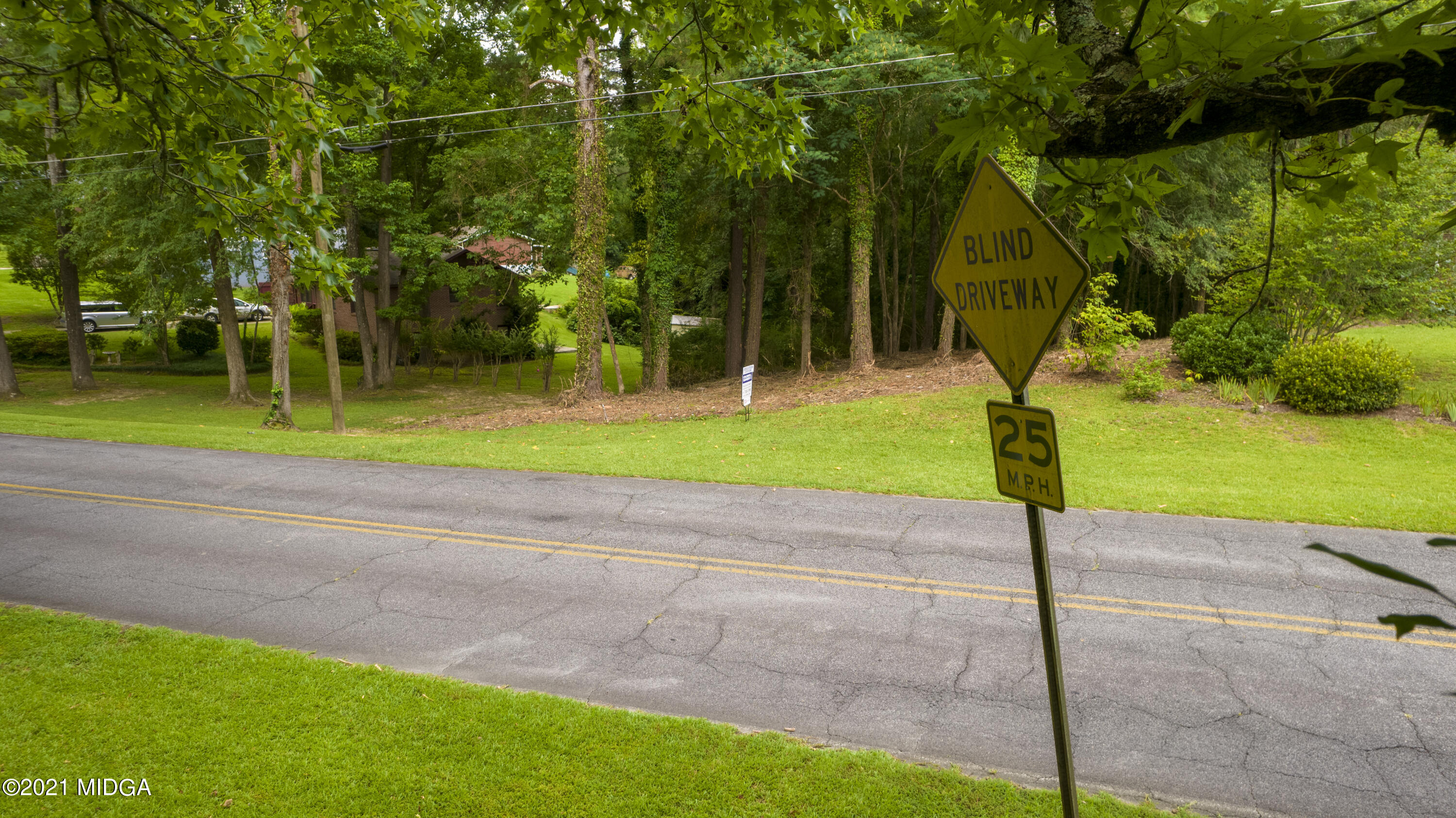 742 Old Lundy Road Macon, GA 31210 - Photo 27 of 28 742 Old Lundy Rd (7)