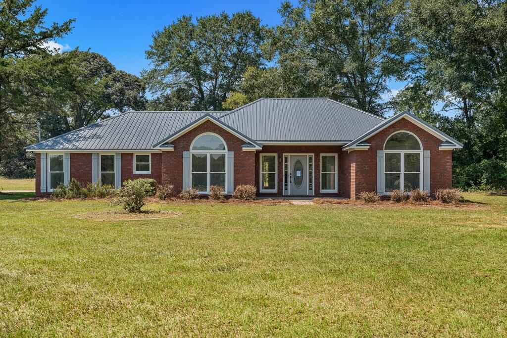 238 Lee Road Phenix City, AL 36870 - Photo 1 of 49 Main View