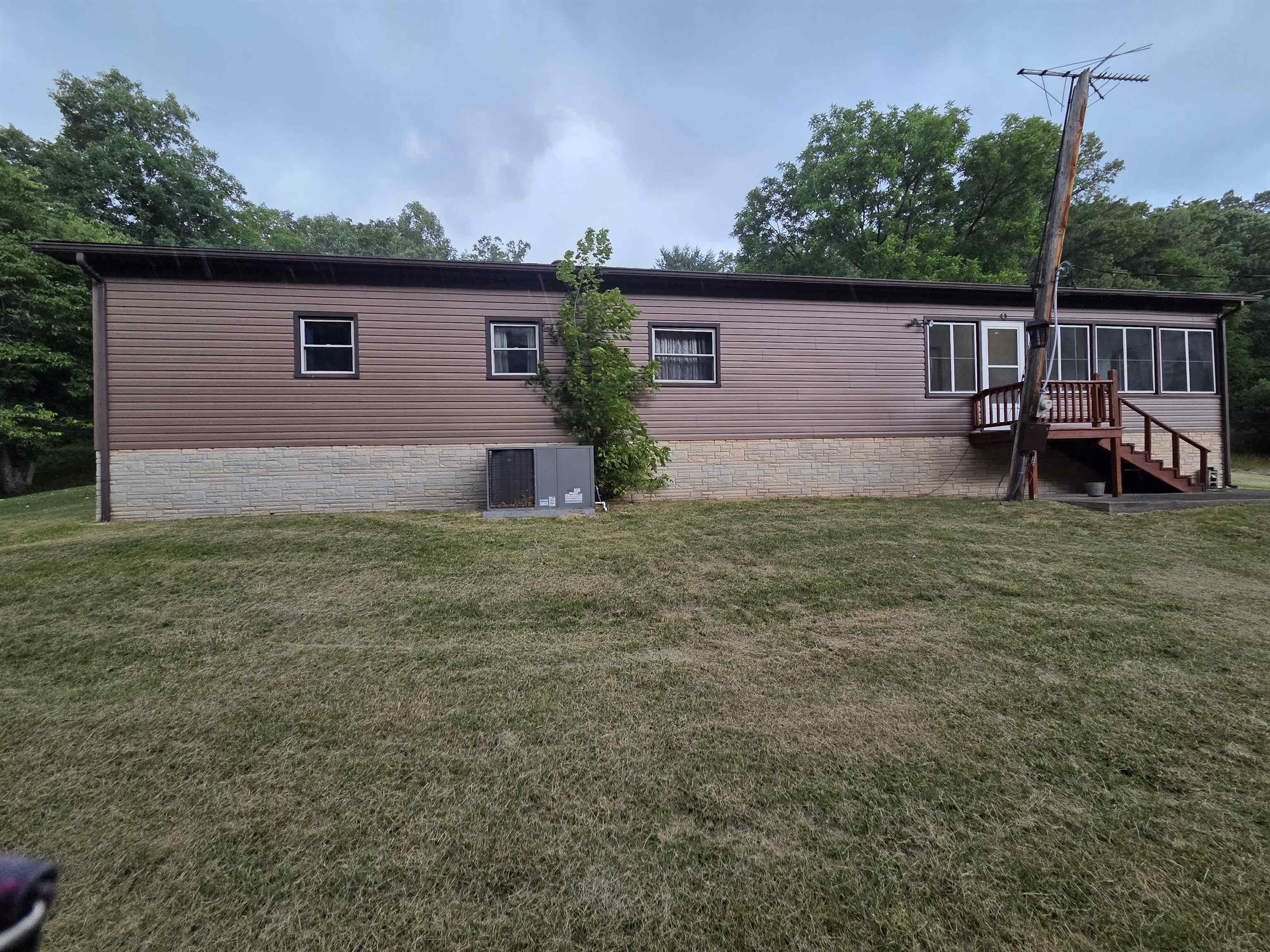 16122 Ellington Run Road Ashland, KY 41102 - Photo 41 of 48