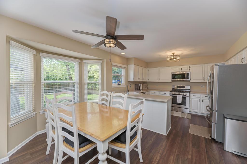 1216 Churchill Road Bartlett, IL 60103 - Photo 14 of 56