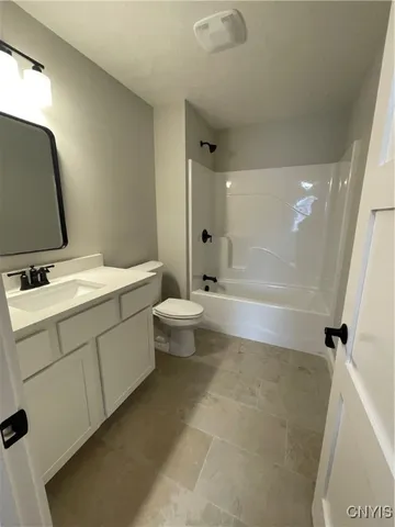 $548,750 | 351 Forest Ridge Lane Lane, Lysander, NY 13027