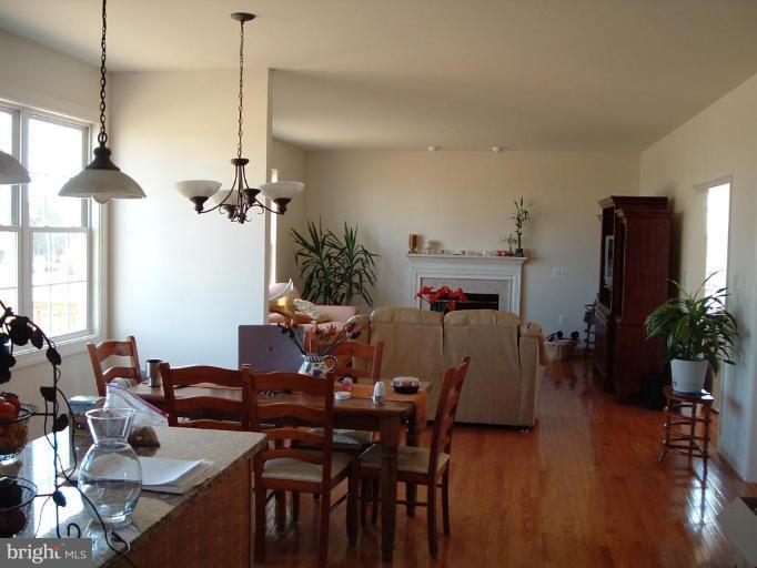 748 Holly Leaf Road Culpeper, VA 22701 - Photo 2 of 7 Kitchen/Family Room