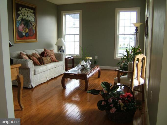 748 Holly Leaf Road Culpeper, VA 22701 - Photo 5 of 7 Living Room #2