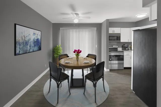 $1,049 | 126 Walton Ferry Road, Unit C5, Hendersonville, TN 37075