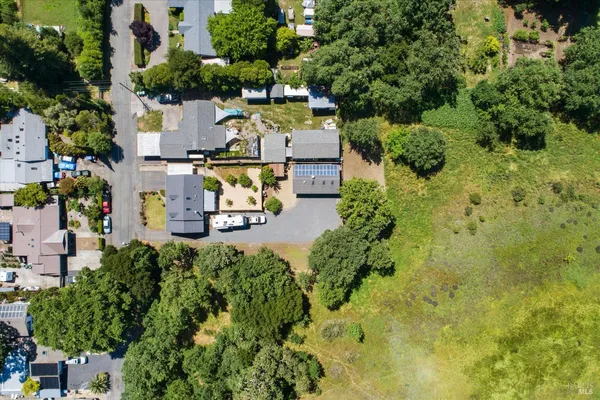 $995,000 | 5519 Kay Drive, Windsor, CA 95492