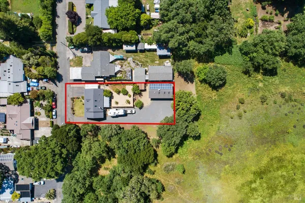 $995,000 | 5519 Kay Drive, Windsor, CA 95492