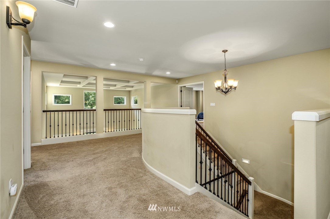 6777 Southeast 2nd Street Renton, WA 98059 - Photo 20 of 40