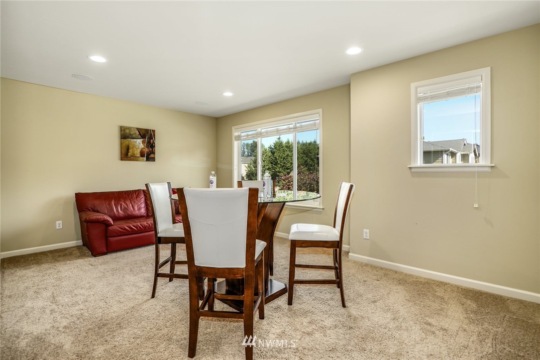 6777 Southeast 2nd Street Renton, WA 98059 - Photo 22 of 40