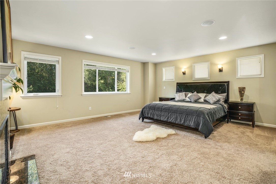 6777 Southeast 2nd Street Renton, WA 98059 - Photo 23 of 40