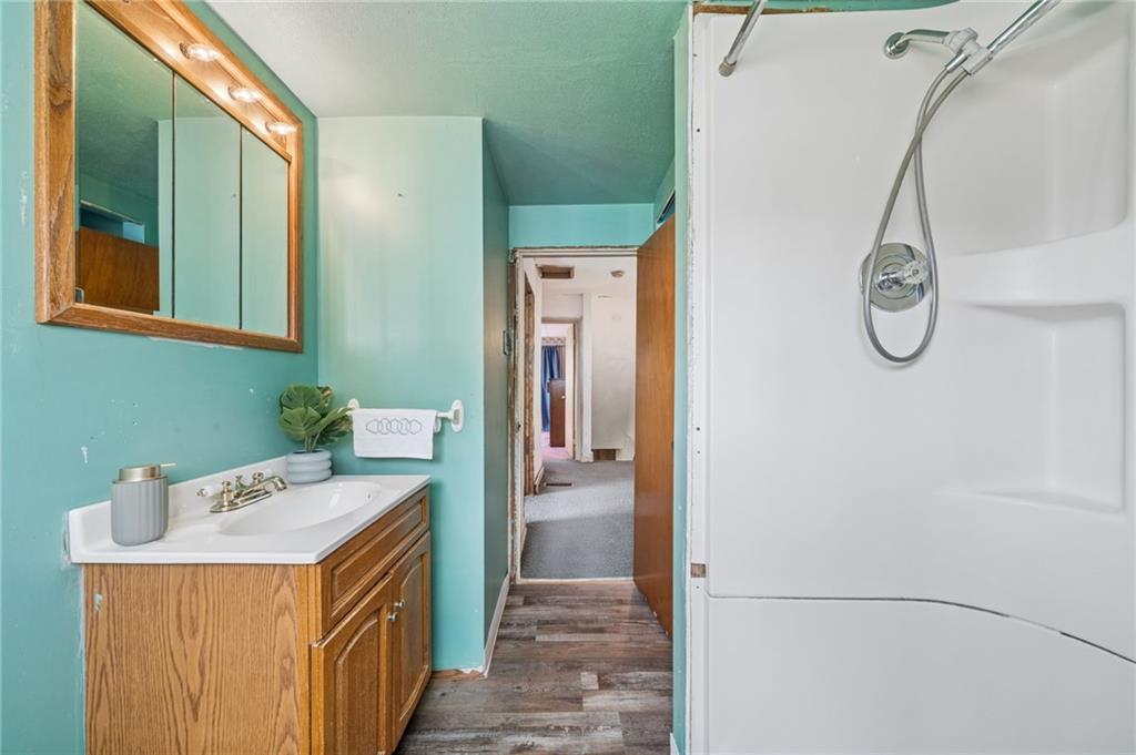 336 Valley Street McDonald, PA 15057 - Photo 13 of 23