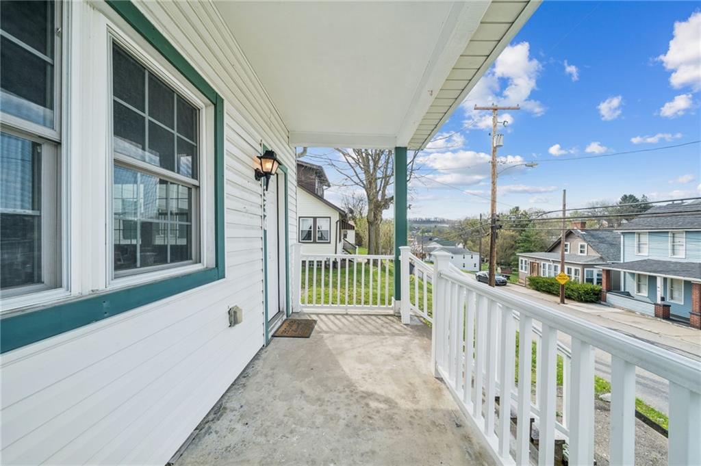 336 Valley Street McDonald, PA 15057 - Photo 3 of 23