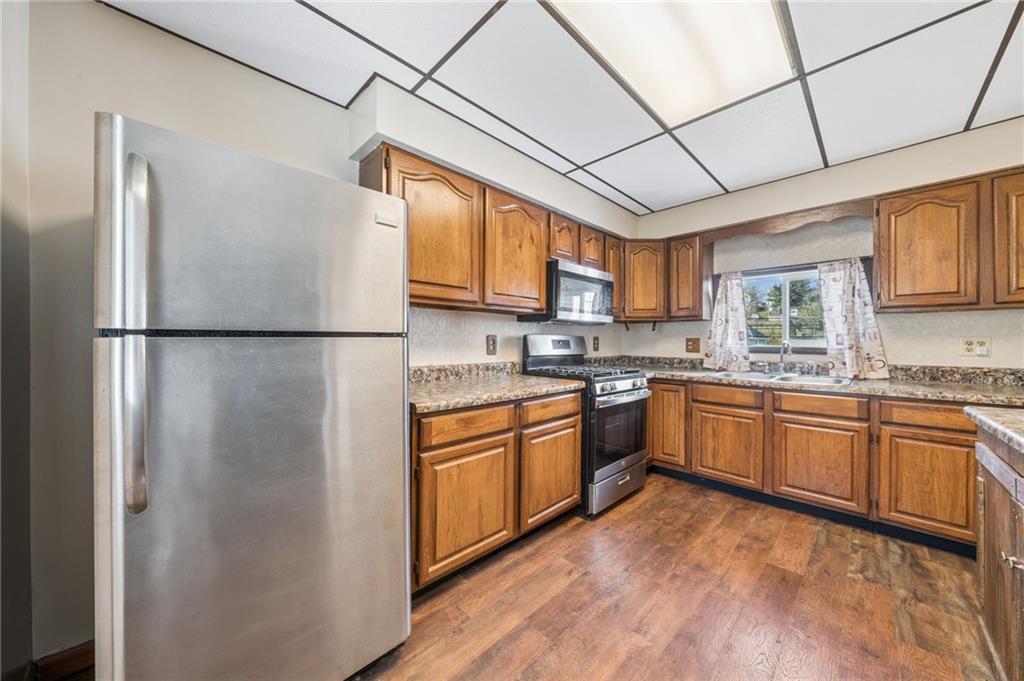 336 Valley Street McDonald, PA 15057 - Photo 7 of 23