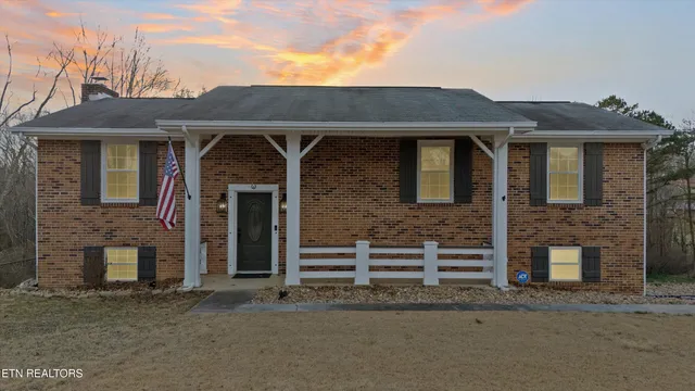 $414,900 | 8225 Cricket Road, Powell, TN 37849