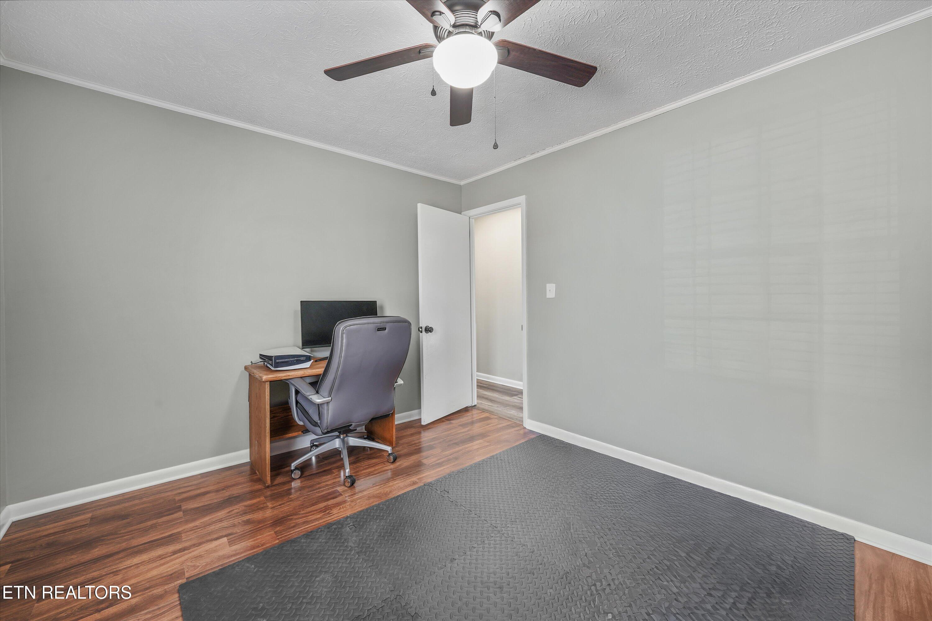 8225 Cricket Road Powell, TN 37849 - Photo 25 of 50 25-8225 Cricket Rd31