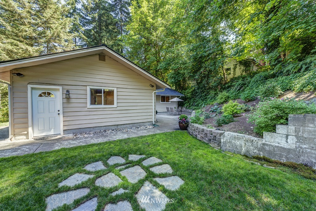 23006 2nd Avenue Southeast Bothell, WA 98021 - Photo 14 of 16