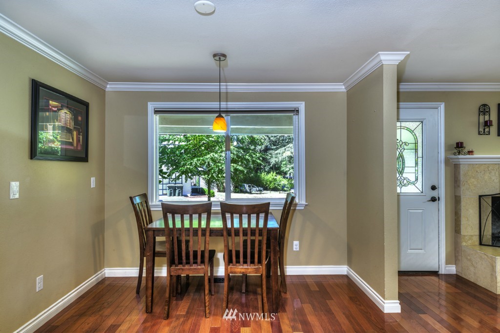 23006 2nd Avenue Southeast Bothell, WA 98021 - Photo 7 of 16