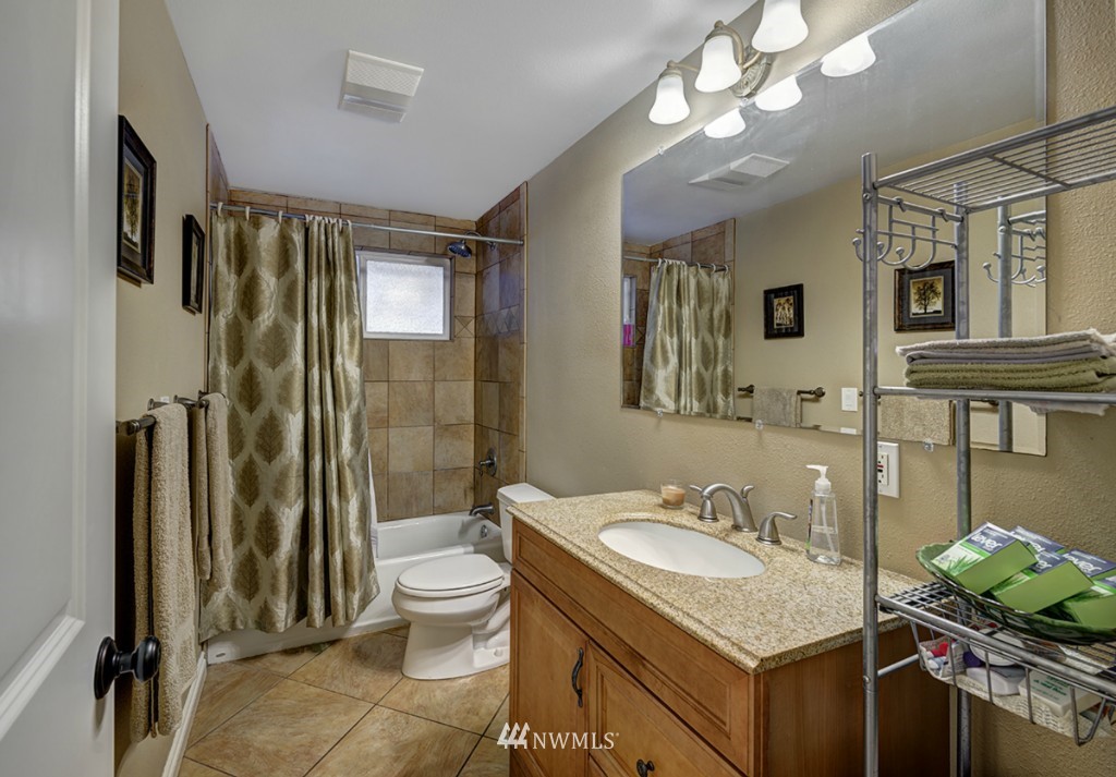 23006 2nd Avenue Southeast Bothell, WA 98021 - Photo 10 of 16