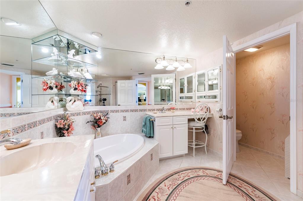 16750 Gulf Boulevard, Unit 414 North Redington Beach, FL 33708 - Photo 27 of 68