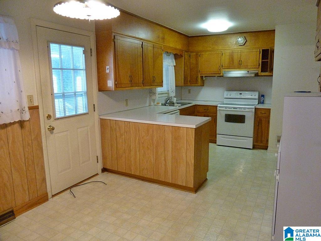 444 Harden Road Gardendale, AL 35071 - Photo 4 of 16