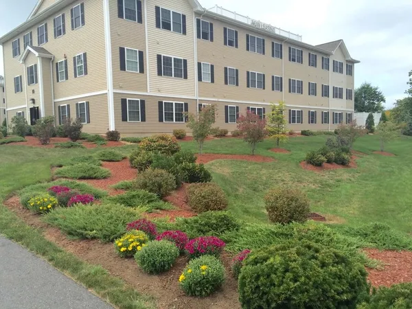 $1,950 | 20 Sentinel Court, Unit 107, Manchester, NH 03103