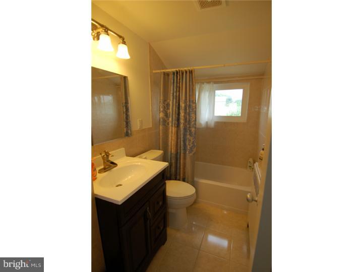 67 Conifer Road Levittown, PA 19057 - Photo 6 of 9