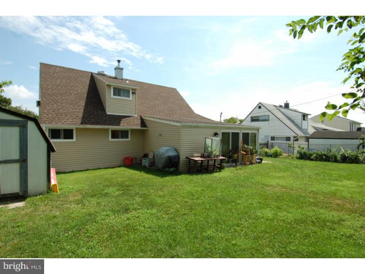 67 Conifer Road Levittown, PA 19057 - Photo 7 of 9