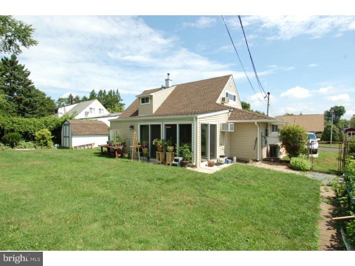 67 Conifer Road Levittown, PA 19057 - Photo 8 of 9