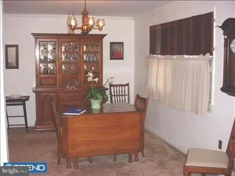 350 Lester Road Springfield, PA 19064 - Photo 3 of 6 Exterior