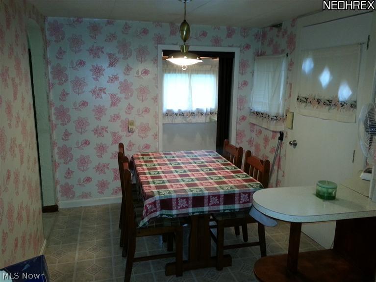 722 Rural Road Eastlake, OH 44095 - Photo 4 of 18 Gallery Image 4