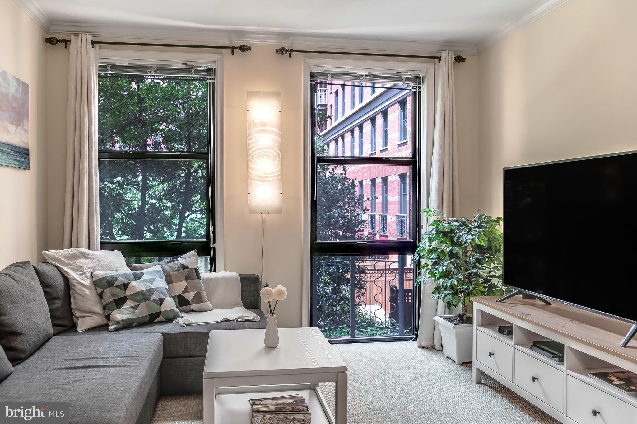 631 D Street Northwest, Unit 336 Washington, DC 20004 - Photo 4 of 58