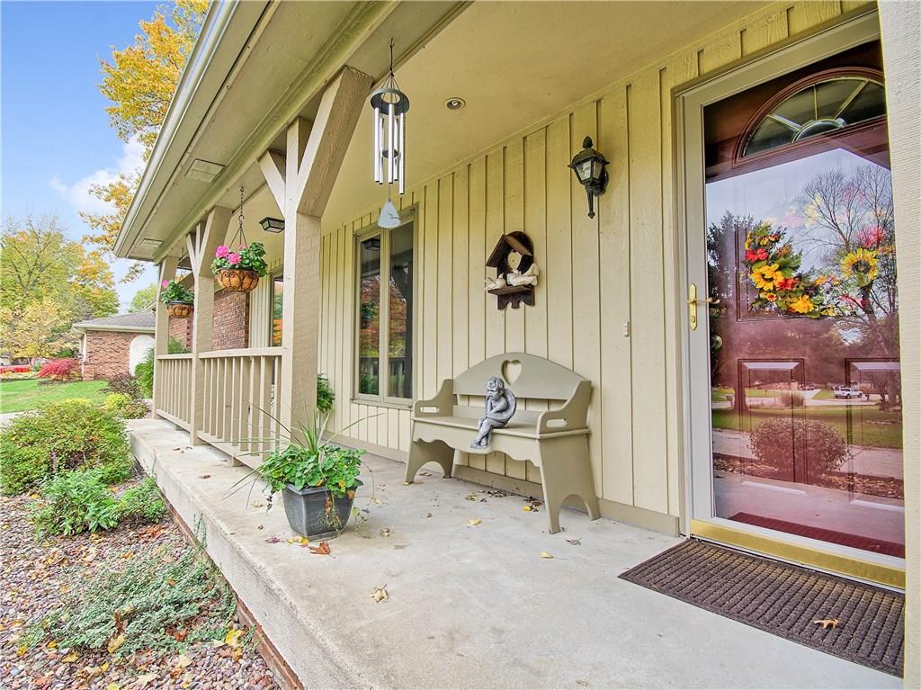 8633 Trails Run Road Indianapolis, IN 46217 - Photo 19 of 43 Gallery Image 19