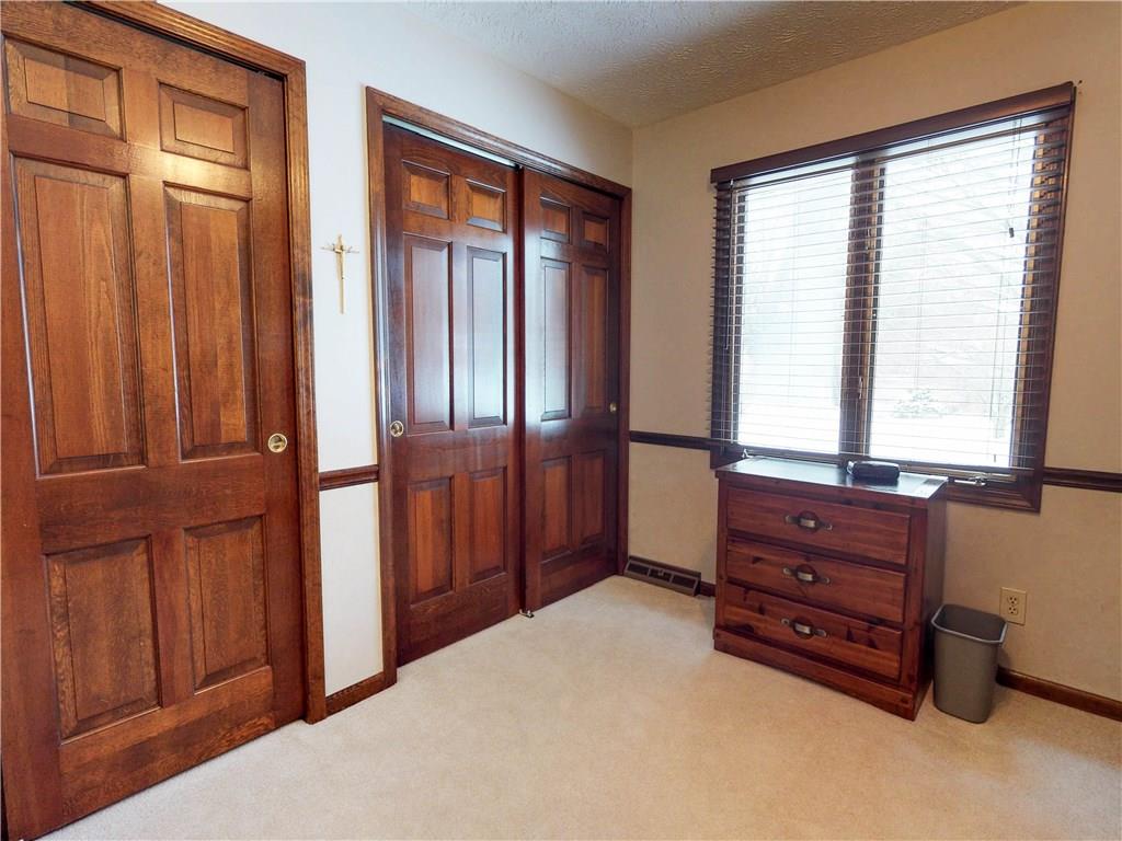 8633 Trails Run Road Indianapolis, IN 46217 - Photo 32 of 43 Gallery Image 32