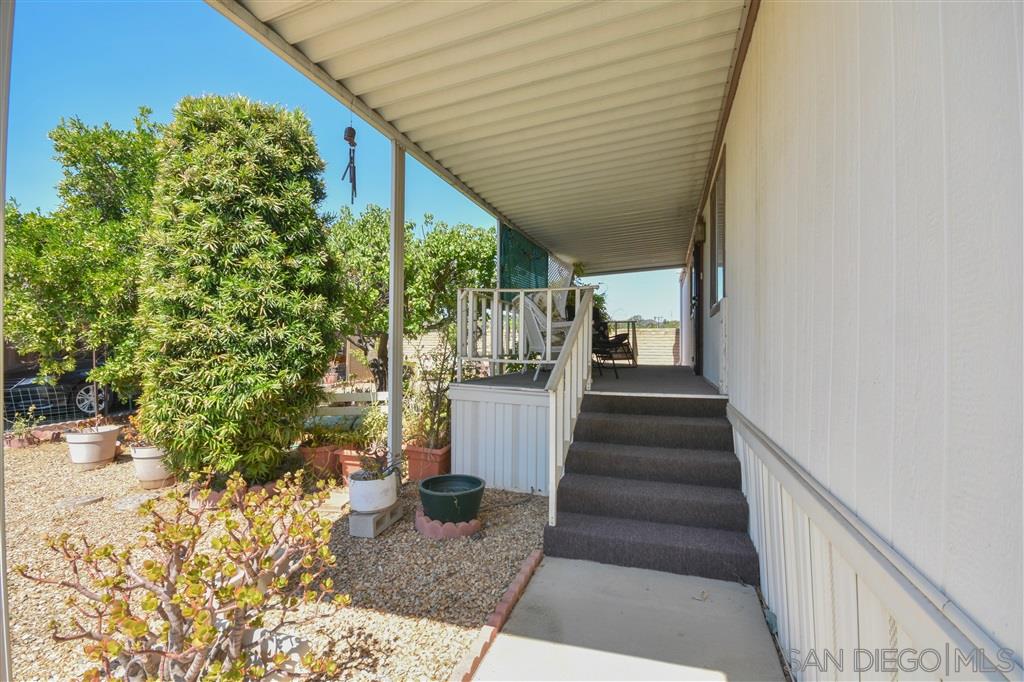 11949 Riverside Drive, Unit 175 Lakeside, CA 92040 - Photo 3 of 18 Gallery Image 3