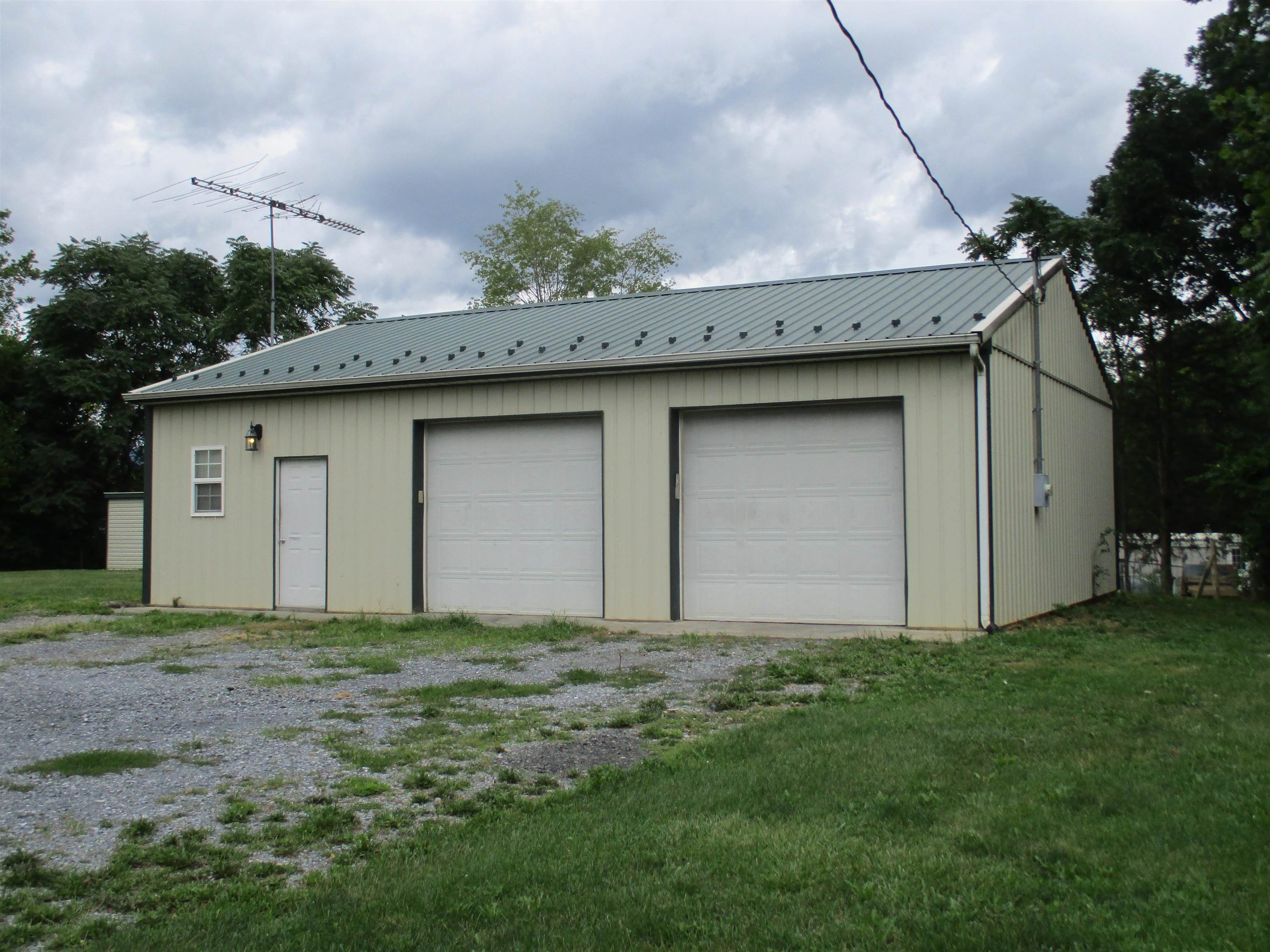 765 Ridge View Lane Shenandoah, VA 22849 - Photo 24 of 34 Gallery Image 24