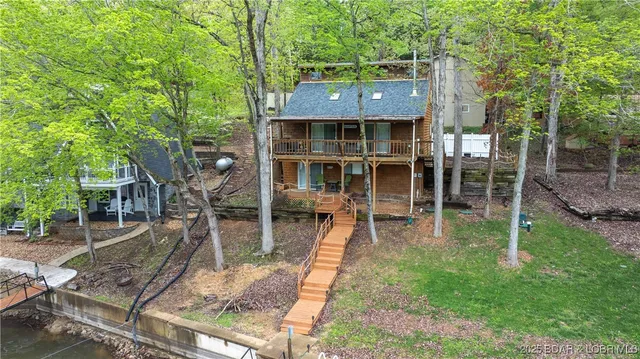 $499,900 | 718 Triple Cove Lane, Climax Springs, MO 65324