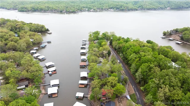 $499,900 | 718 Triple Cove Lane, Climax Springs, MO 65324