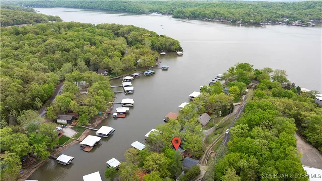 $499,900 | 718 Triple Cove Lane, Climax Springs, MO 65324