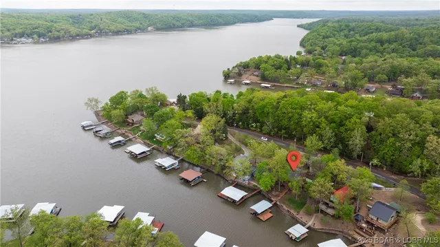 $499,900 | 718 Triple Cove Lane, Climax Springs, MO 65324