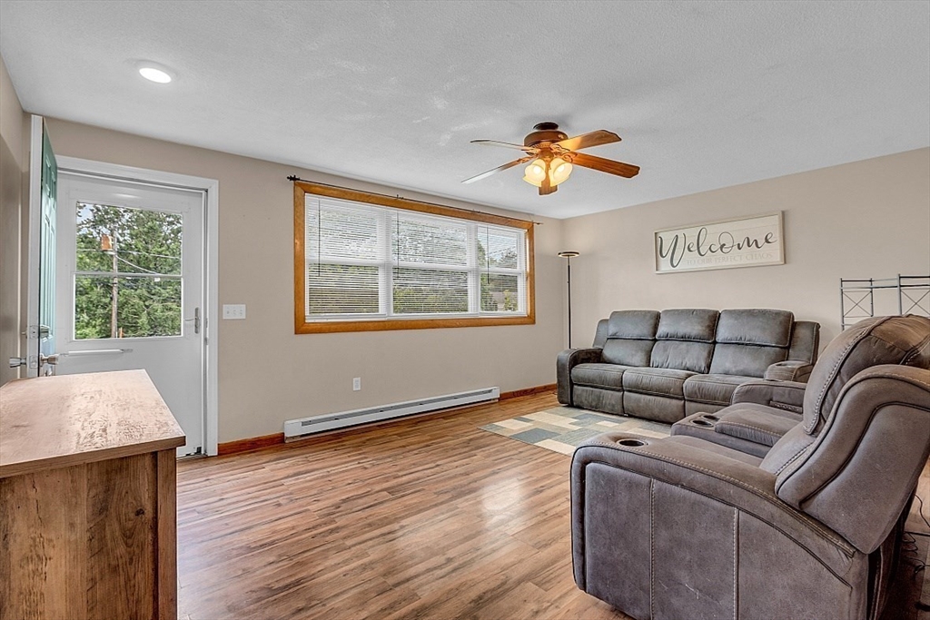 26 Old Farm Road Spencer, MA 01562 - Photo 3 of 31 Gallery Image 3