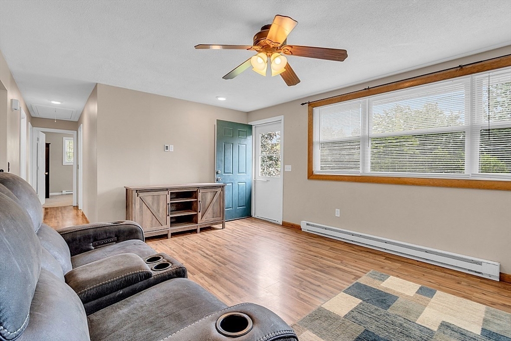 26 Old Farm Road Spencer, MA 01562 - Photo 7 of 31 Gallery Image 7