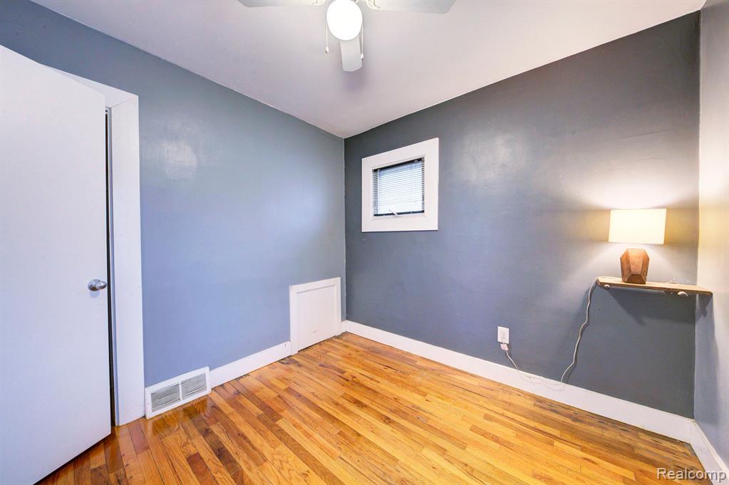 2128 Romeo Street Ferndale, MI 48220 - Photo 21 of 23