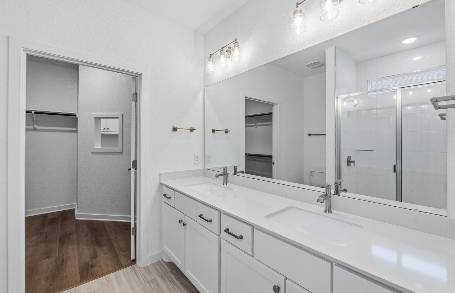 1010 Martingale Street Georgetown, TX 78633 - Photo 8 of 23 a bathroom with a sink and a mirror