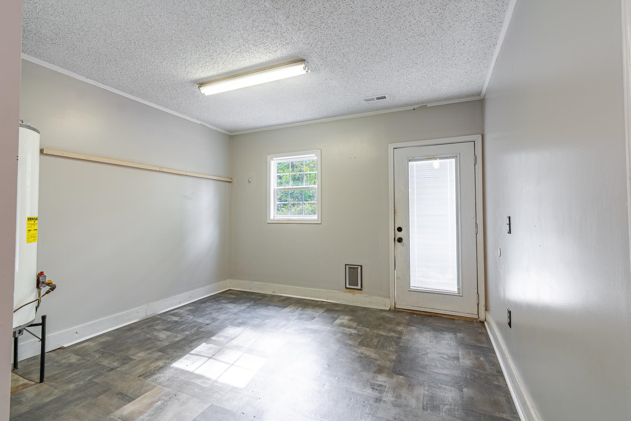 665 Berry Shoals Road Duncan, SC 29334 - Photo 14 of 27