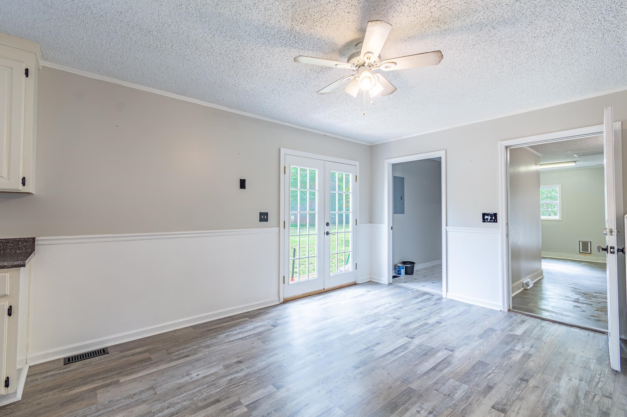 665 Berry Shoals Road Duncan, SC 29334 - Photo 15 of 27