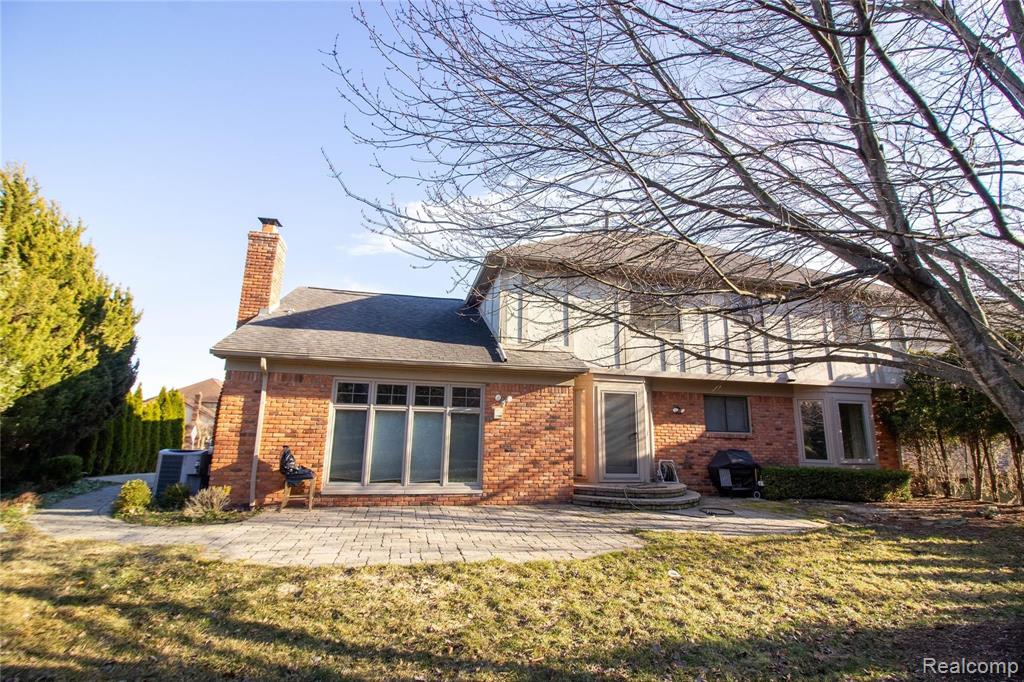 1067 Grandview Drive Rochester Hills, MI 48306 - Photo 24 of 26