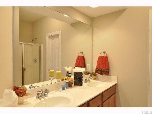 4806 Landover Keep Place Raleigh, NC 27616 - Photo 8 of 12 Gallery Image 8